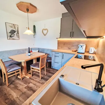 Dinkl By Interhome *