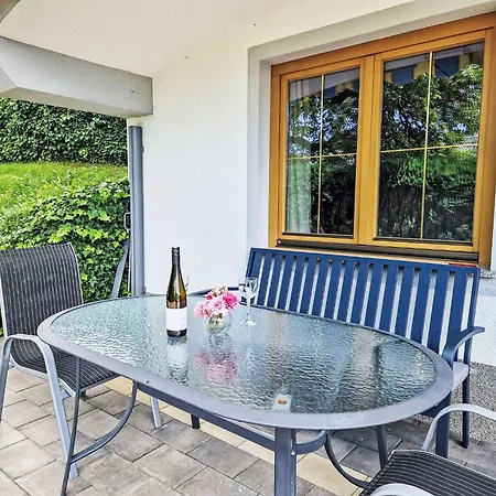 Dinkl By Interhome Apartman