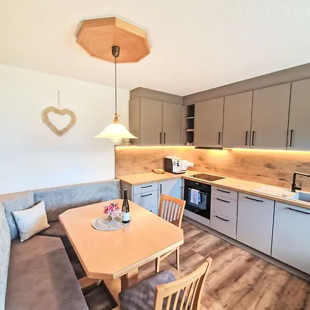 Dinkl By Interhome *