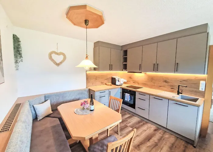 Dinkl By Interhome *