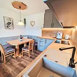 Dinkl By Interhome *